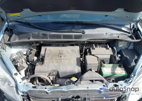 2016 Toyota Sienna Xle Premium 8 Passenger from USA, damaged, VIN 5TDYK3DC9GS758610